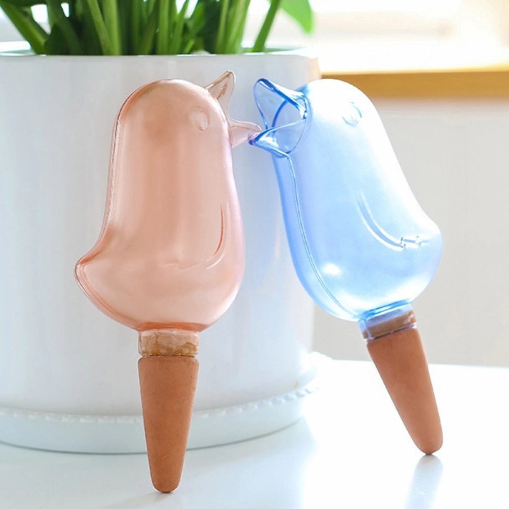 جهاز سقي النباتات على شكل طائر - مراجعة Self Watering Planter وسعره